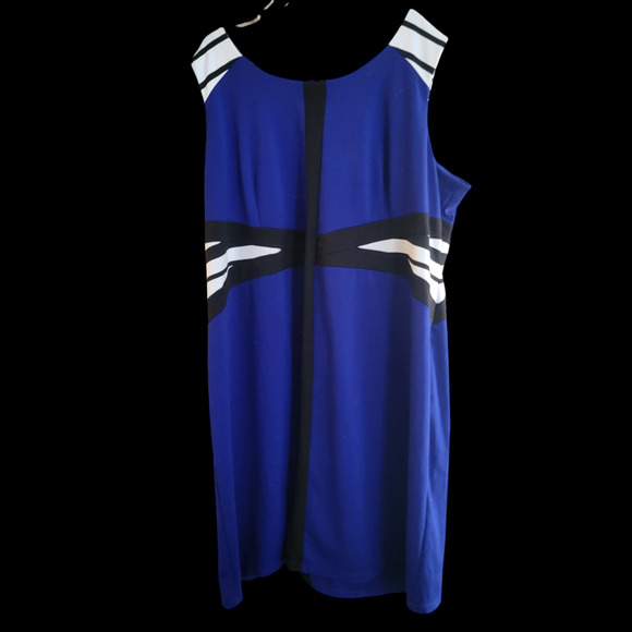 Catherines Plus 4x Dress Blue Black White Sleeveless Professional Knee Length - Picture 7 of 10